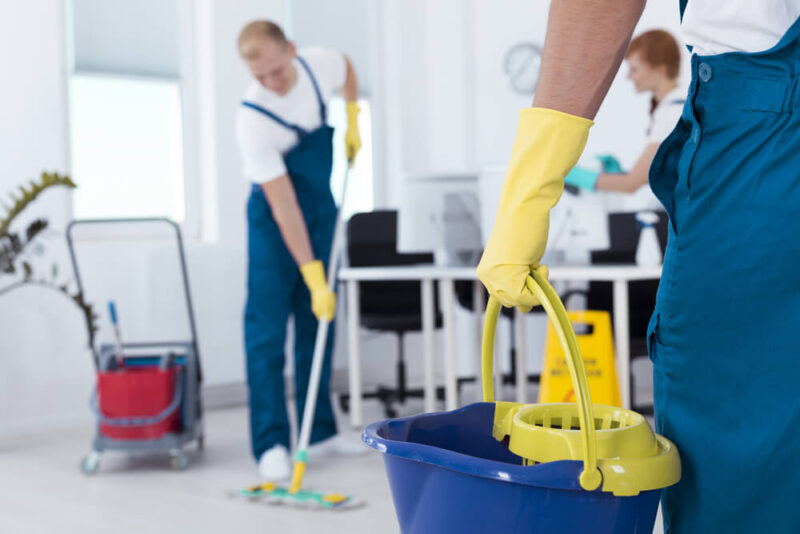 shutterstock 500096920 1 1 800x534 1 Vigtigheden af at hyre professionelle rengøringsfirmaer
